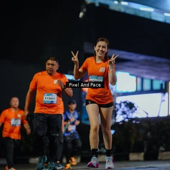 Runner Photo 7785912
