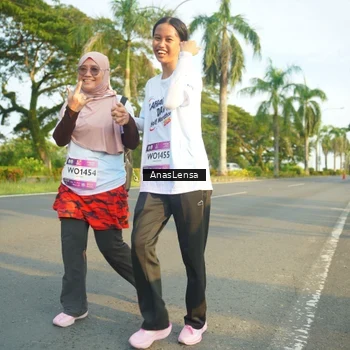 Runner Photo 7785914