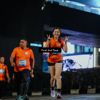 Runner Photo 7785916