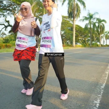 Runner Photo 7785929