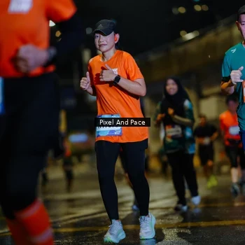 Runner Photo 7785957