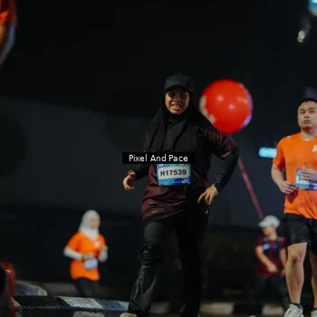 Runner Photo 7785978