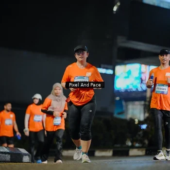Runner Photo 7786070