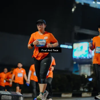Runner Photo 7786078