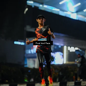 Runner Photo 7786079