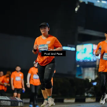 Runner Photo 7786086