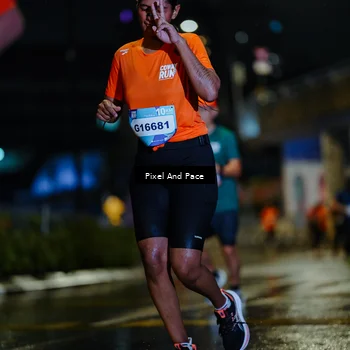 Runner Photo 7786088