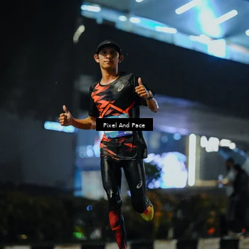 Runner Photo 7786098