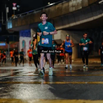 Runner Photo 7786104