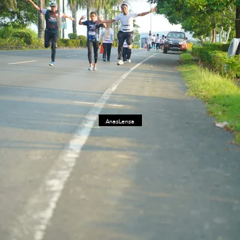 Runner Photo 7786131