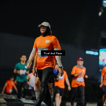 Runner Photo 7786141