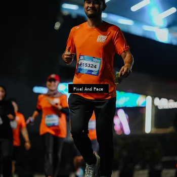 Runner Photo 7786149