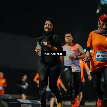 Runner Photo 7786161