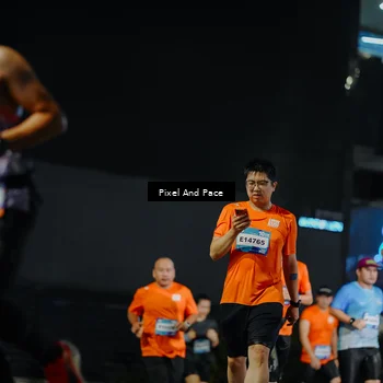 Runner Photo 7786163