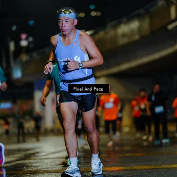 Runner Photo 7786210