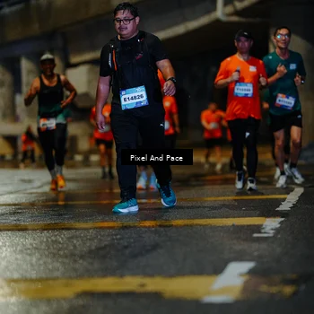 Runner Photo 7786240