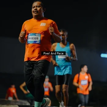 Runner Photo 7786245