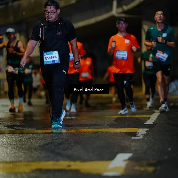 Runner Photo 7786263