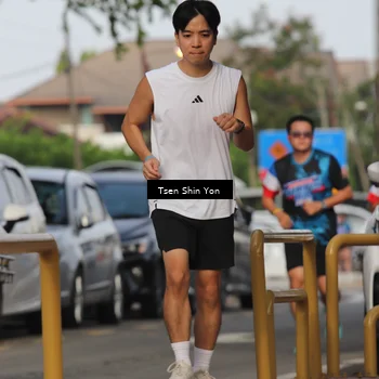 Runner Photo 7786265
