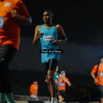 Runner Photo 7786269