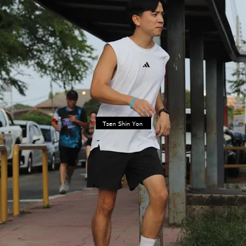 Runner Photo 7786291