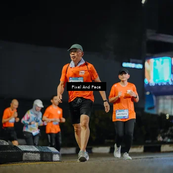 Runner Photo 7786295