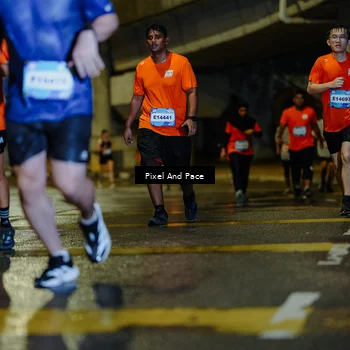 Runner Photo 7786297