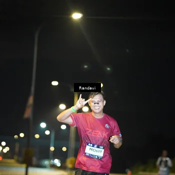Runner Photo 7786326