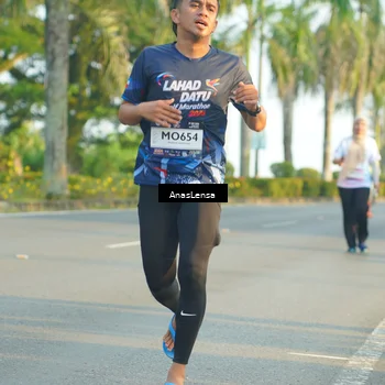 Runner Photo 7786329