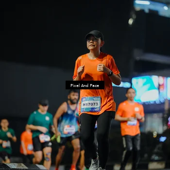 Runner Photo 7786333