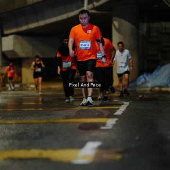 Runner Photo 7786335