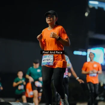 Runner Photo 7786342