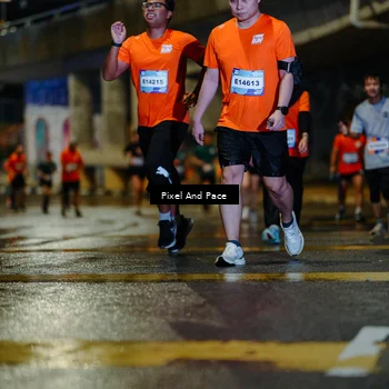 Runner Photo 7786351