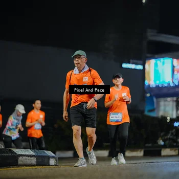 Runner Photo 7786352