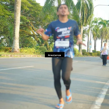 Runner Photo 7786359