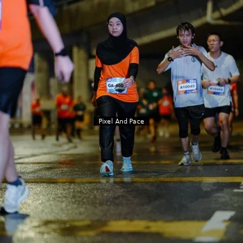 Runner Photo 7786364