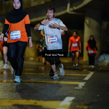 Runner Photo 7786366