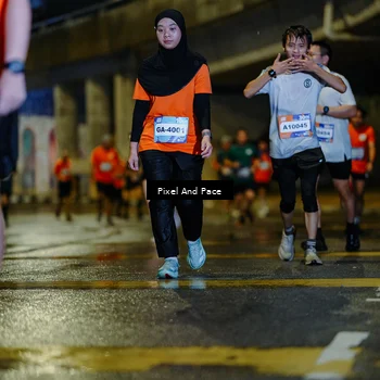 Runner Photo 7786371