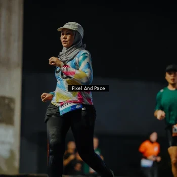 Runner Photo 7786375