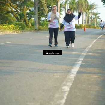 Runner Photo 7786385