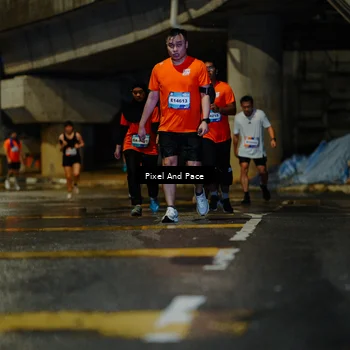 Runner Photo 7786387