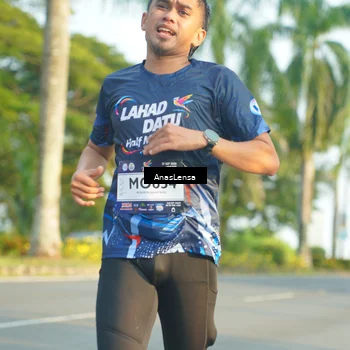 Runner Photo 7786388