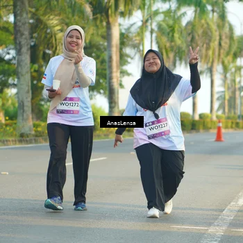 Runner Photo 7786404