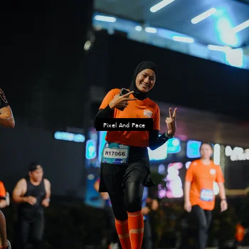 Runner Photo 7786411