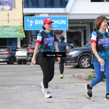 Runner Photo 7786437
