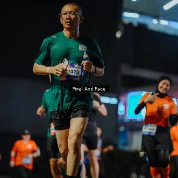Runner Photo 7786442