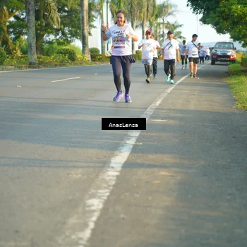 Runner Photo 7786452
