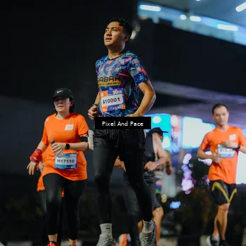 Runner Photo 7786462