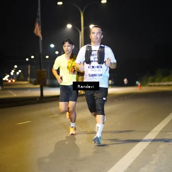 Runner Photo 7786488