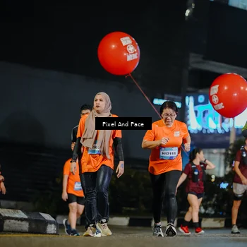 Runner Photo 7786510
